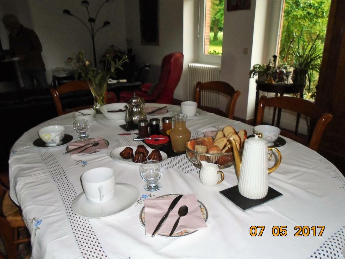 Les Trois Etangs Bed & Breakfast Saint-Viaud ภายนอก รูปภาพ