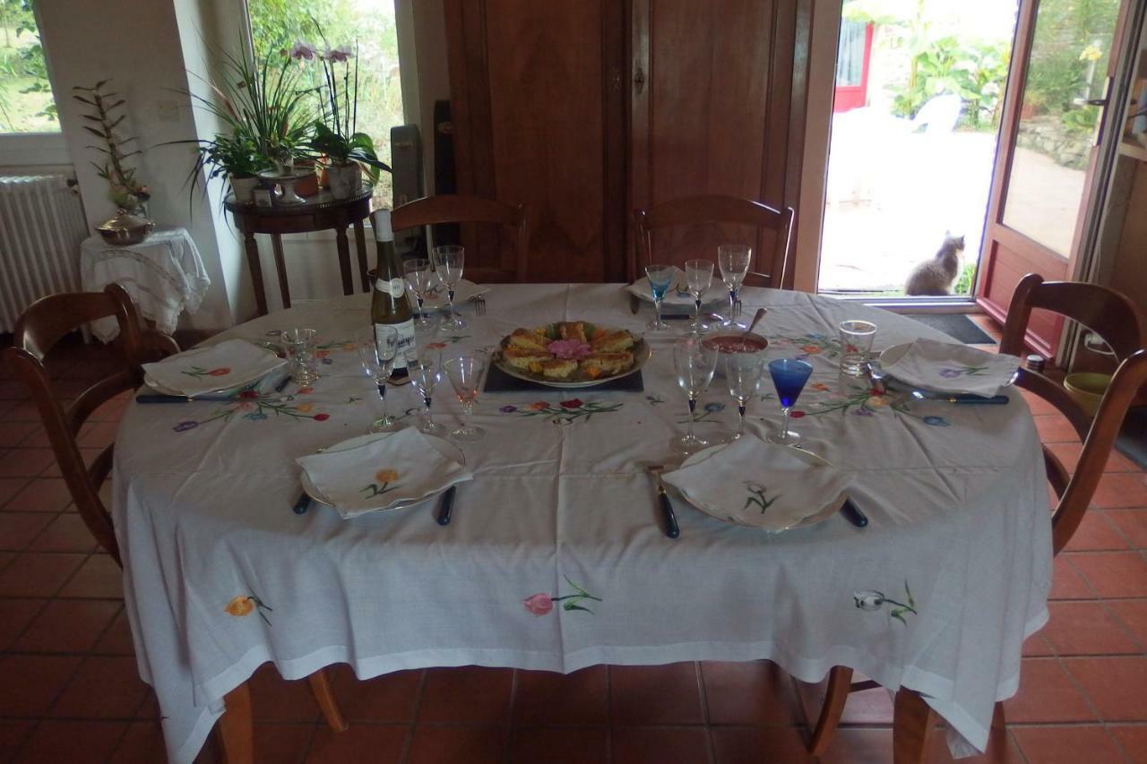 Les Trois Etangs Bed & Breakfast Saint-Viaud ภายนอก รูปภาพ